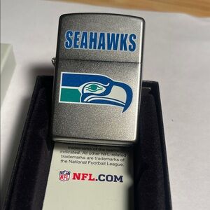 Zippo NFL Seahawks Silver Lighter